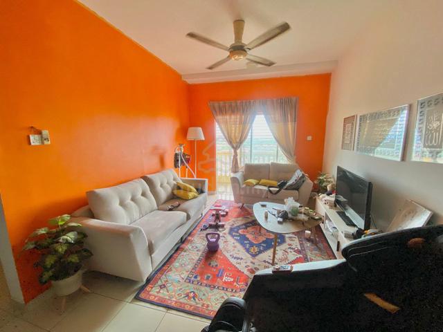 Sri Ixora Apartment 1