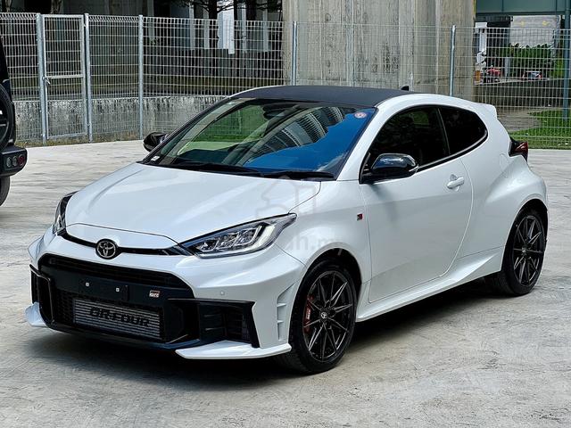 2025 Toyota GR YARIS 1.6 AUTO RZ HIGH PERFORMANCE - 1