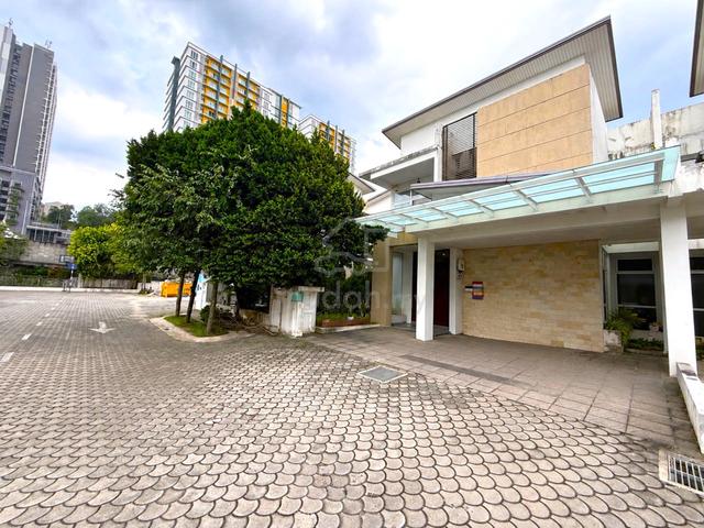 NON BUMI UNIT RENOVATED 2 Storey Semi D Sunway Rydgeway Taman Melawati 1