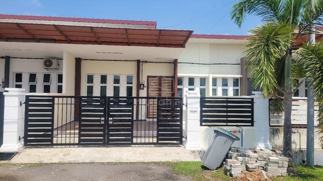 Bilik Untuk Disewa - Paya Rumput Bestari, Cheng 1