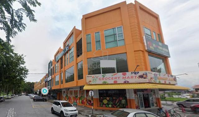 Main Road 🔥 Ipoh Menglembu - 3 Storey Big Corner Shoplot 1