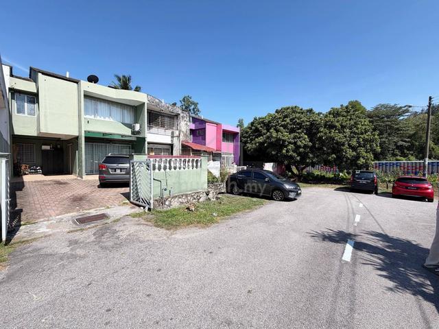 Double Storey Terrace House Taman Kelab Ukay, Bukit Antarabangsa 1