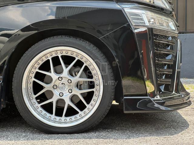 Toyota VELLFIRE 2.5 GOLDEN EYES II (A) TRD Bodykit - 4