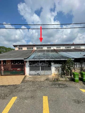 Teres setingkat sungai karang maju bebas banjir 1