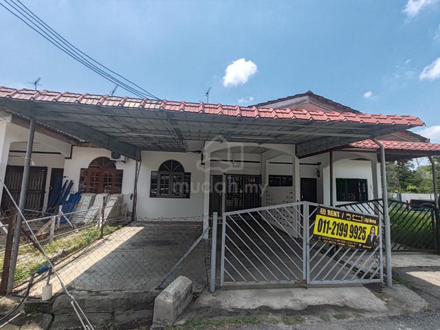 Melaka Baru Double Storey Terrance House For Rent 1
