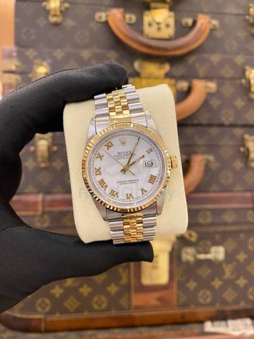 Rolex Datejust 36 Half 18K 750 Yellow Gold Jubilee - photo 2 of 6
