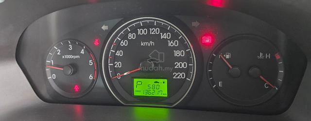 2015 Hyundai GRAND STAREX 2.5 ROYALE MY2014 (A) - 3