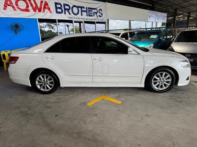 2011 Toyota CAMRY 2.0 E FACELIFT (A) - 2