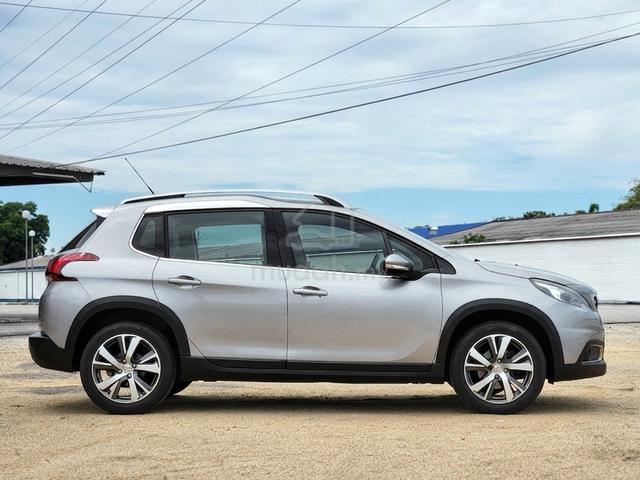 2017 Peugeot 2008 1.2 PURETECH (A) 3 THN WARRANTY - 5