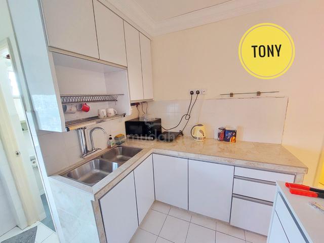 Sri Ivory (Sri Ivori) Apartment 1