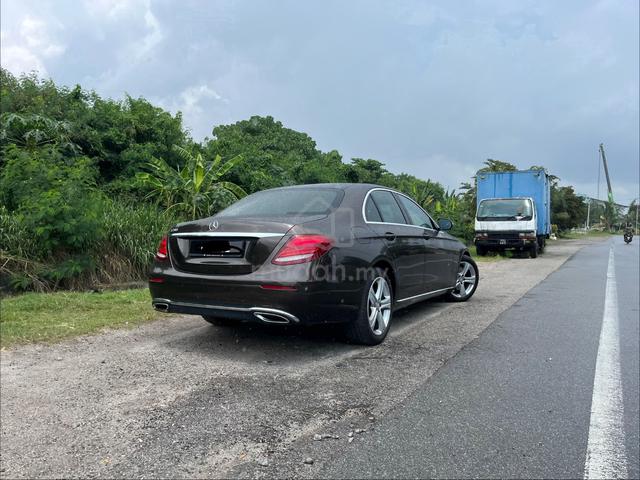 2016 Mercedes Benz E200 AVANTGARDE 2.0 full loan - 2
