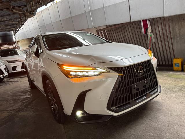 Lexus NX250 2.5 VL 5A BLACK SEAT 23 UNREG LIKE NEW - 4