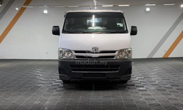 2011 Toyota HIACE 2.5 KDH200R FACELIFT (M) TIPTOP - 3