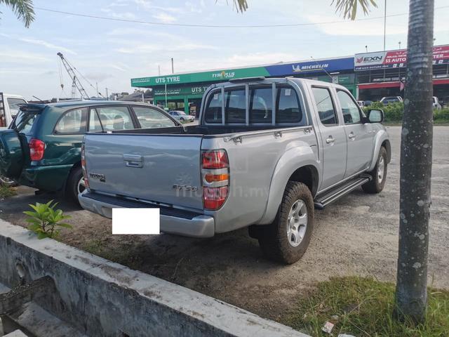 2012 Mazda BT-50 2.5 (M) - 4