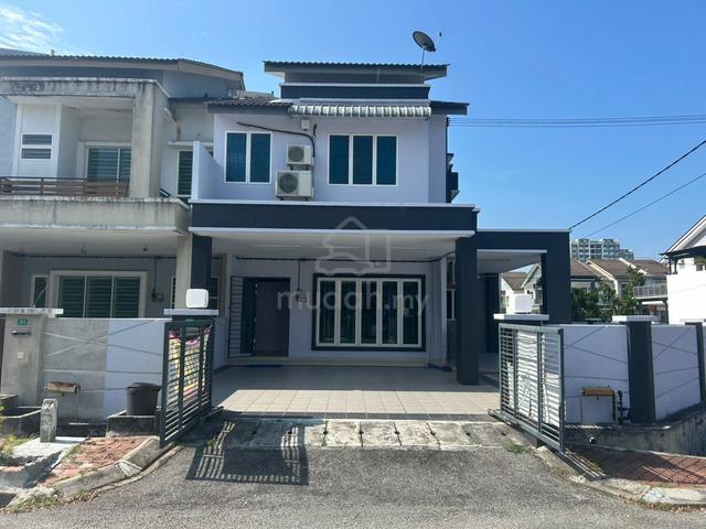 Botani Double Storey Corner House For Rent 1