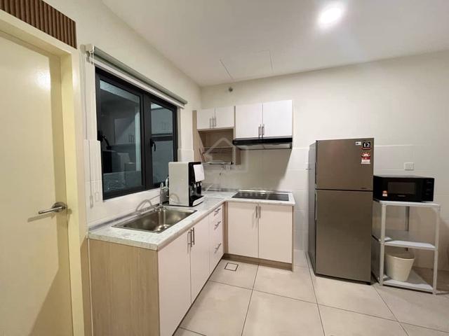 Master Room FEMALE @ Metacity Residence Seri Kembangan 1