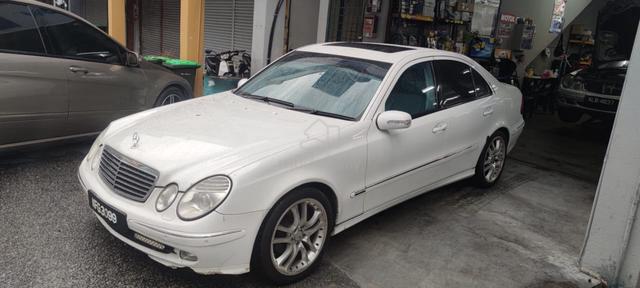 Mercedes Benz E200 AVANTGARDE (CBU) 1.8 (A) - 1