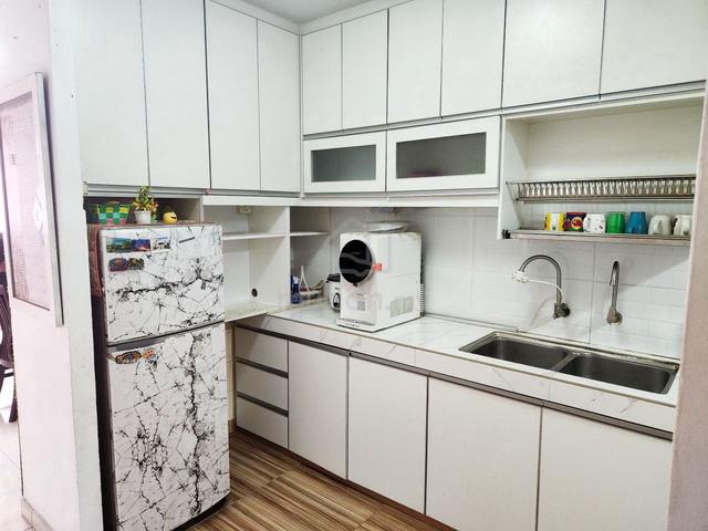 Apartment Abdullah Hukum 1