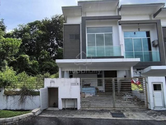 Double Storey Corner Lot Taman Kajang Perdana Near Mcd *Terrace Teres 1