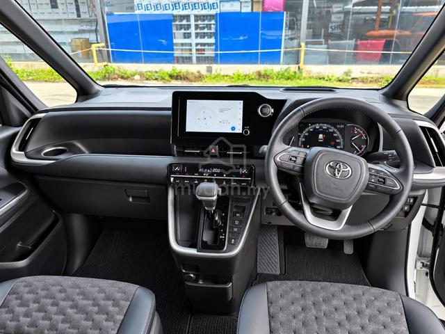 2023 Toyota VOXY 2.0 S-Z 8YRS Warranty - 4