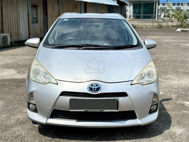 2013 Toyota PRIUS C 1.5 (HYBRID) (A) LOW MILLEAGE - 3