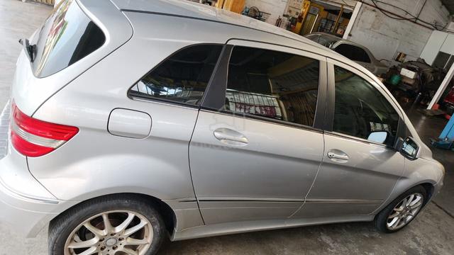 MERCEDES BANK  B180 1.7 A (Direct Owner) - 4