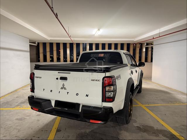 2022 Mitsubishi TRITON 2.4 VGT PREMIUM MY19 L200 - 4