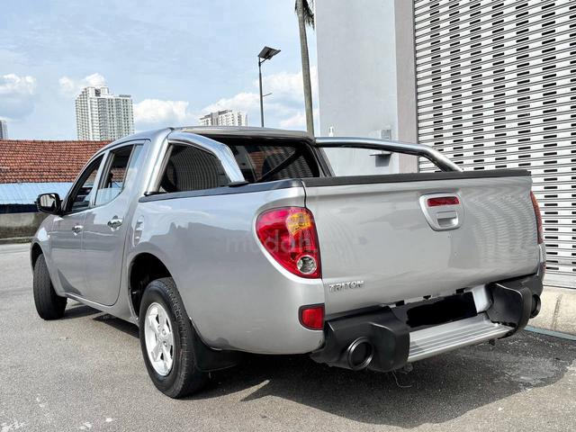 2013 Mitsubishi TRITON 2.5 LITE (M) - 5