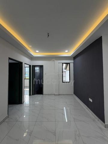 Taman Molek 1