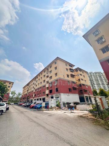 Flat PKNS Seksyen 7 Shah Alam 1