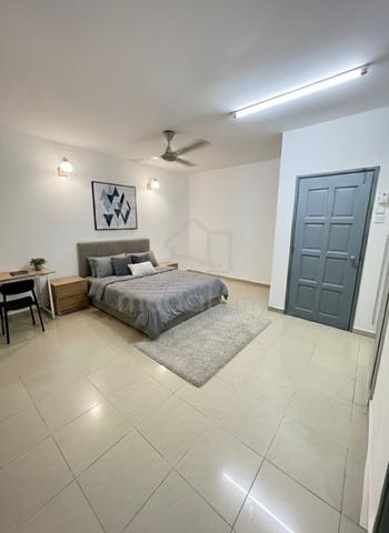 Master room middle room single room for rent in puchong 1
