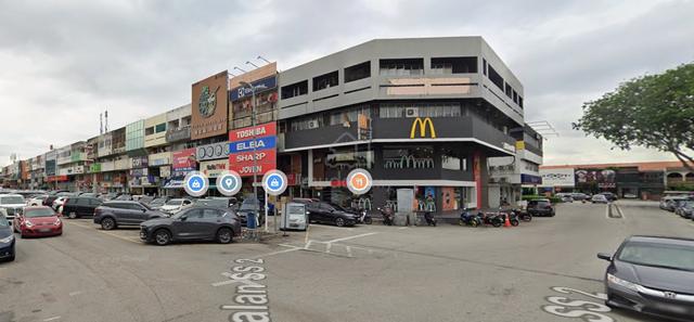 SS2 Corner 4 Storey Shop for Rent 1
