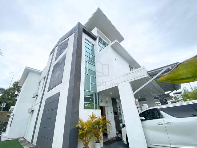 2.5 Storey Bungalow Laman Puteri Sikamat Seremban Negeri Sembilan 5