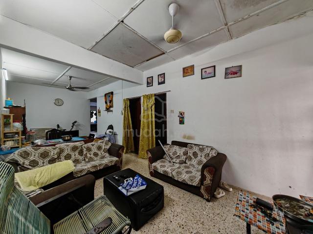 (END LOT) 1 Storey Terrace Taman Suria, Bestari Jaya 1
