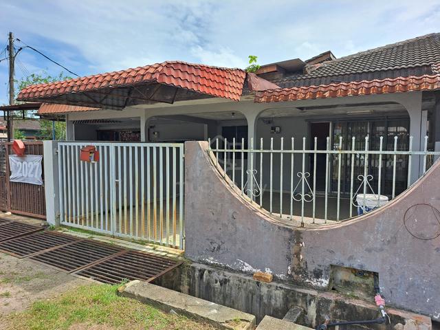 SEMAMBU SETALI 1-storey TERRACE 4 rooms 1