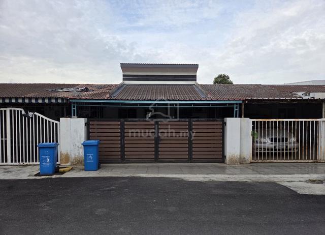 Boleh Full Loan. Teres 1 Tingkat, Seksyen 20 Shah Alam. Renovated Unit 1