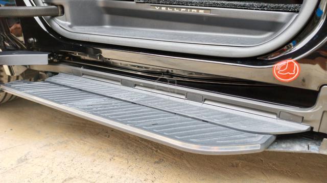 2025 Toyota Vellfire 2.4 Z Premier - SIDE STEP - 5