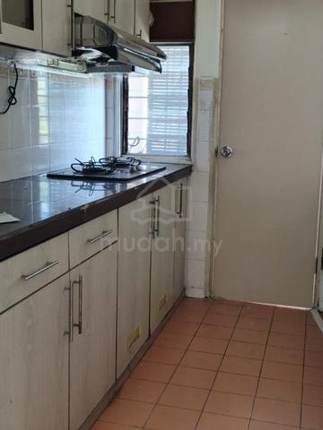 Prima Apartment 1
