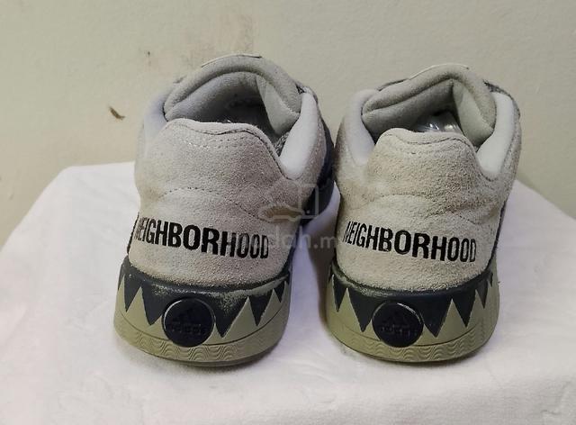 Adidas (8.5uk) - photo 4 of 5
