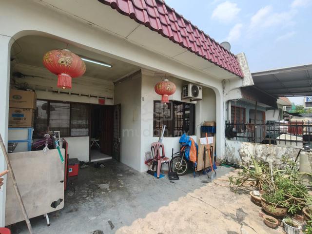 Tun Aminah Single Storey Full loan sri Skudai Perling Tampoi kempas 1