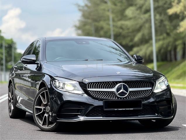 2018 Mercedes Benz C300 2.0 AMG LINE (CKD) (A) - 1