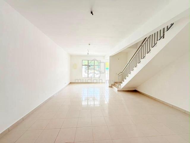 meridin east erica kota masai terrace freehold gated guarded full loan 1