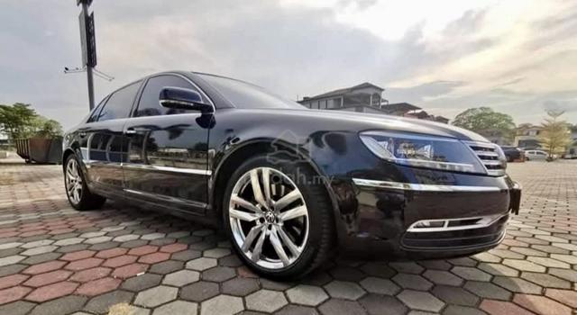 2012/15 Volkswagen Phaeton 4.2 V8 - Lexury Sedan - 1