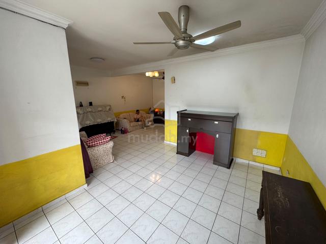 2sty Bandar Kinrara BK5 BK5B Puchong Extended Renovated 22x80 For Sale 1