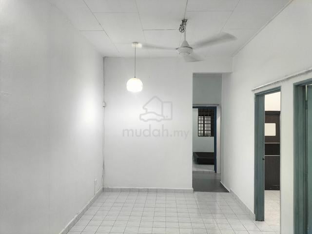 Taman Megah Ria 1sty ed House For Rent(Direct owner) 1