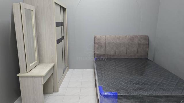 Room for rent 1