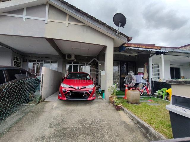 FACING OPEN Paroi PJ Perdana Single Storey 1