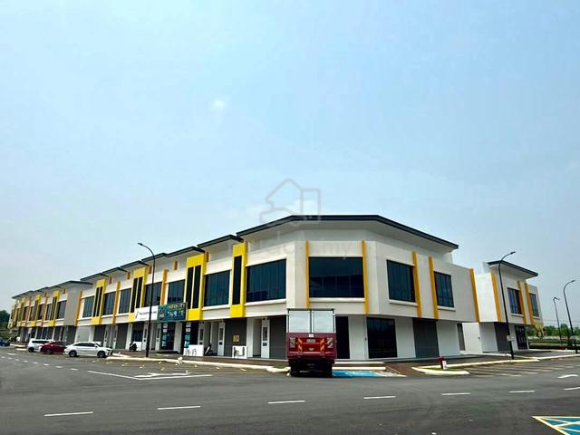 Impian Prisma 2@Alam Impian Ground Floor Shoplot Endlot Seksyen 35!! 1
