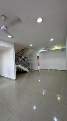 Nusantara Prima Gelang Patah @ Big Size 2 Storey 4Bed 4Bath(24x70sqft) 1