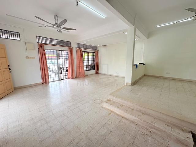 CORNER LOT ⭐ Double Storey Terrace CORNER LOT Seksyen 4 Shah Alam 1